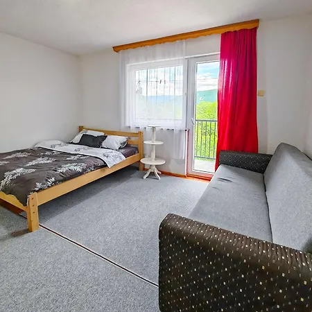 Kiki Apartment *